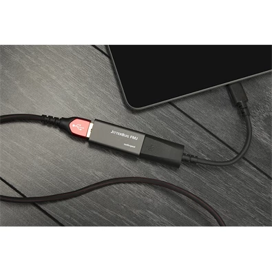 AudioQuest JitterBug FMJ USB 2.0 digitális adat- és tápzaj szűrő AudioQuest JitterBug FMJ USB 2.0 digitális adat- és tápzaj szűrő