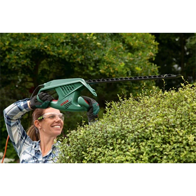 Bosch EasyHedgeCut 45 elektromos sövényvágó Bosch EasyHedgeCut 45 elektromos sövényvágó