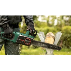 Bosch UniversalChain 35 tartalék lánccal láncfűrész Bosch UniversalChain 35 tartalék lánccal láncfűrész