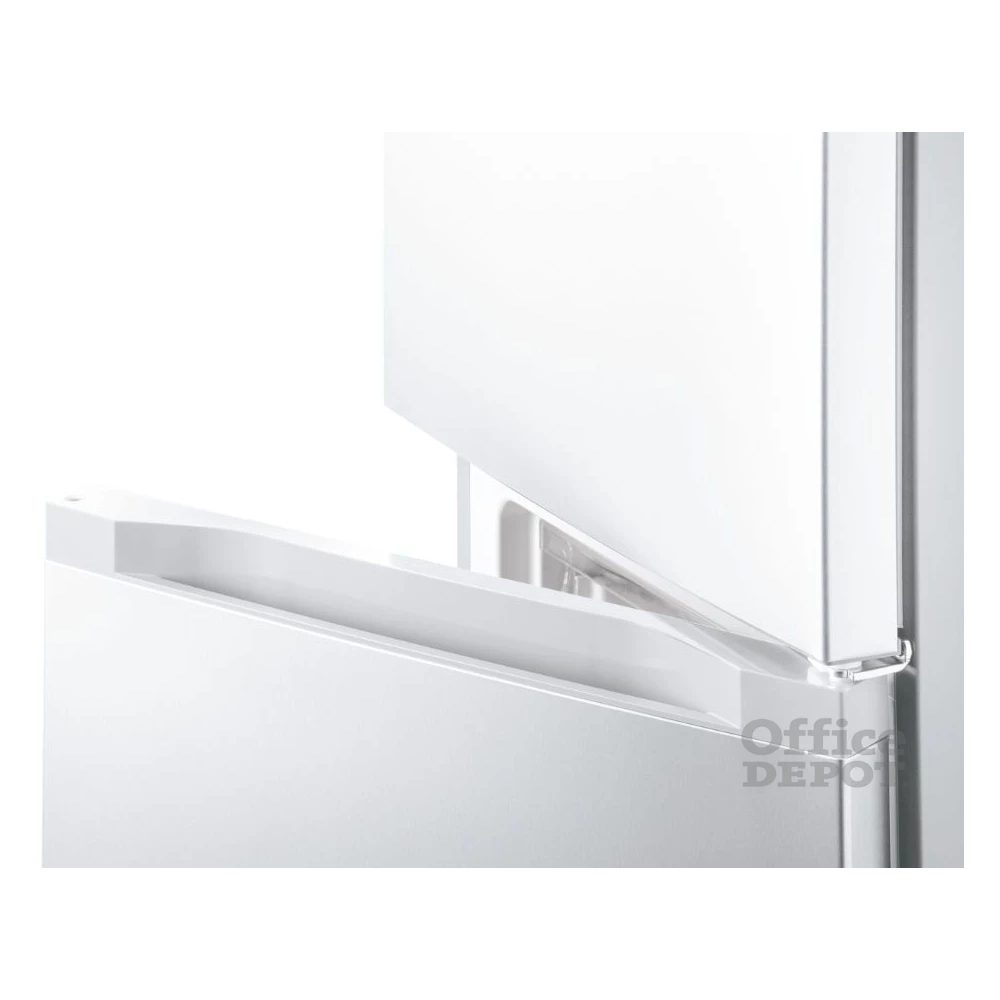 Candy CCG1L314EW fehér, alulfagyasztós, Hűtő:109L, Fagyasztó:48L, hűtőszekrény