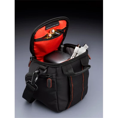 Case Logic DCB-304K fekete fényképezőgép táska Case Logic DCB-304K fekete fényképezőgép táska