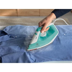 Electrolux E5SI2-2AM Care 500 zöld gőzölős vasaló Electrolux E5SI2-2AM Care 500 zöld gőzölős vasaló