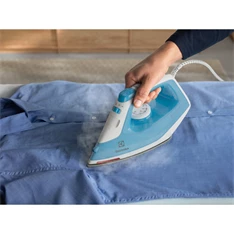 Electrolux E5SI2-4CB Care 500 kék gőzölős vasaló Electrolux E5SI2-4CB Care 500 kék gőzölős vasaló