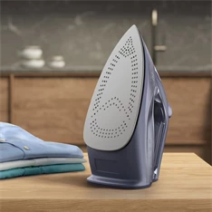 Electrolux E6SI1-4MN Refine 600 szürke gőzölős vasaló Electrolux E6SI1-4MN Refine 600 szürke gőzölős vasaló