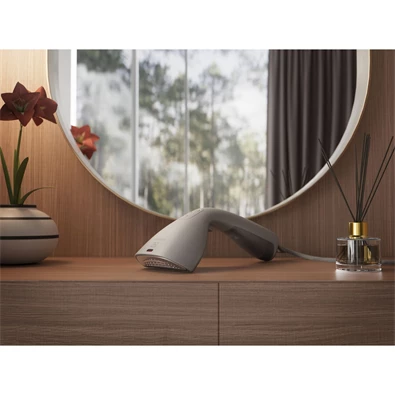 Electrolux E7HS2-6UG Refine 700 kézi ruhagőzölő Electrolux E7HS2-6UG Refine 700 kézi ruhagőzölő