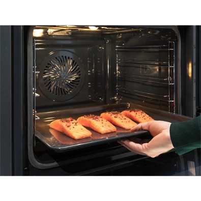 Electrolux EOB9S31WX beépíthető inox gőzsütő Electrolux EOB9S31WX beépíthető inox gőzsütő