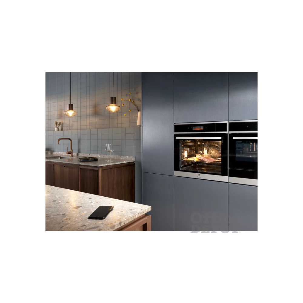 Electrolux EOB9S31WX inox, beépíthető, sütőtér: 70L, grill, légkeverés, gőzsütő