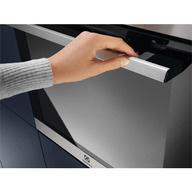 Electrolux EOF3H40BX beépíthető inox sütő Electrolux EOF3H40BX beépíthető inox sütő