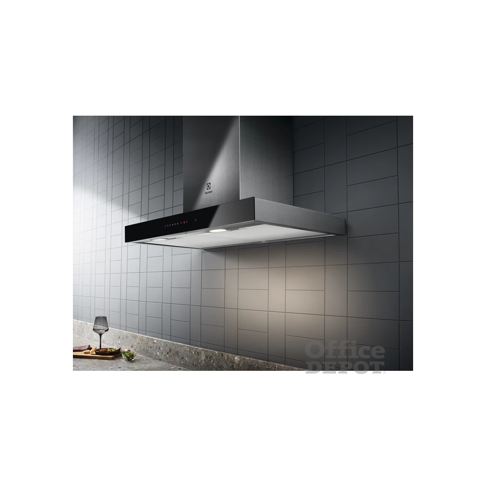 Electrolux LFT766X inox, szabadonálló, kürtős, méret:60 cm, zajszint:68 dB, páraelszívó