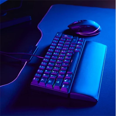 URAGE by Hama 13217828 EXODUS 760TKL RGB (red switch) fekete mechanikus billentyűzet URAGE by Hama 13217828 EXODUS 760TKL RGB (red switch) fekete mechanikus billentyűzet