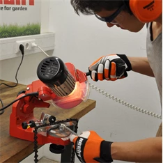 Hecht 9230 230W állítható elektromos láncélező Hecht 9230 230W állítható elektromos láncélező