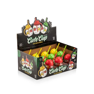 IRIS C-00373 Cute üvegbögre szívószállal 370ml, piros, zöld vagy sárga színű IRIS C-00373 Cute üvegbögre szívószállal 370ml, piros, zöld vagy sárga színű