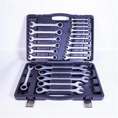IRIS TOOLS GW-022-033 22 darabos racsnis kombinált csavarkulcs készlet IRIS TOOLS GW-022-033 22 darabos racsnis kombinált csavarkulcs készlet