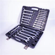 IRIS TOOLS GW-022-033 22 darabos racsnis kombinált csavarkulcs készlet IRIS TOOLS GW-022-033 22 darabos racsnis kombinált csavarkulcs készlet