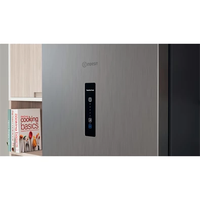 Indesit INFC9 TO32X inox alulfagyasztós hűtőszekrény Indesit INFC9 TO32X inox alulfagyasztós hűtőszekrény