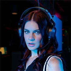 JLab Nightfall vezetékes fekete gamer headset JLab Nightfall vezetékes fekete gamer headset