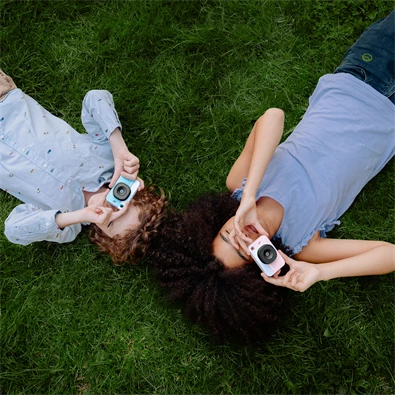 LAMAX PixelKid1 Pink Full HD 8MP rózsazsín gyerek fényképezőgép és kamera LAMAX PixelKid1 Pink Full HD 8MP rózsazsín gyerek fényképezőgép és kamera