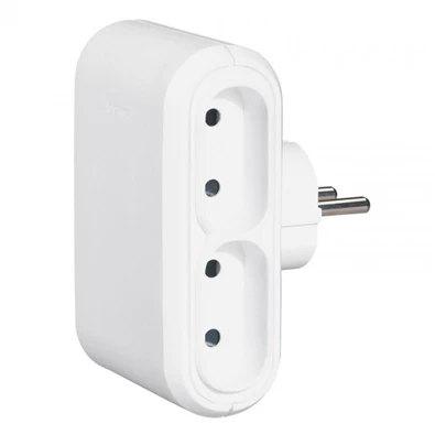 Legrand 050650 6A EUR gyermekvédett fehér négyes elosztódugó Legrand 050650 6A EUR gyermekvédett fehér négyes elosztódugó