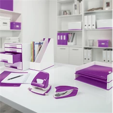 Leitz 180 fok Wow 8cm lila iratrendező Leitz 180 fok Wow 8cm lila iratrendező