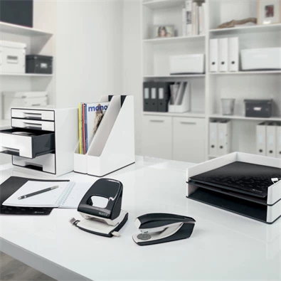 Leitz 180 fok Wow A4 8cm fekete iratrendező Leitz 180 fok Wow A4 8cm fekete iratrendező