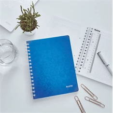 Leitz Wow A5 80lapos kockás kék spirálfüzet Leitz Wow A5 80lapos kockás kék spirálfüzet