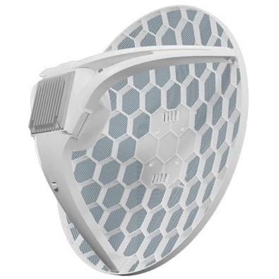 MikroTik LHG LTE18 kit 1xGbE LAN port LTE CAT18 modem 17dBi integrált antenna