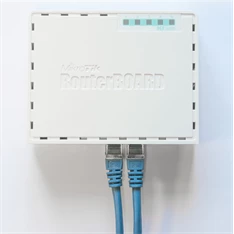 MikroTik hEX RB750Gr3 L4 256MB 5x GbE port router MikroTik hEX RB750Gr3 L4 256MB 5x GbE port router