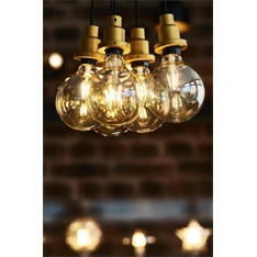 Osram Vintage átlátszó üveg búra/5W/300lm/2000K/E27 LED gömb izzó Osram Vintage átlátszó üveg búra/5W/300lm/2000K/E27 LED gömb izzó