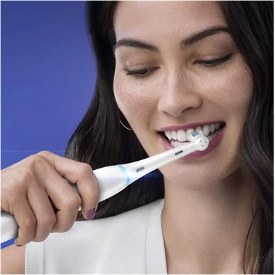 Oral-B iO Ultimate Clean 4 db-os fogkefefej szett Oral-B iO Ultimate Clean 4 db-os fogkefefej szett