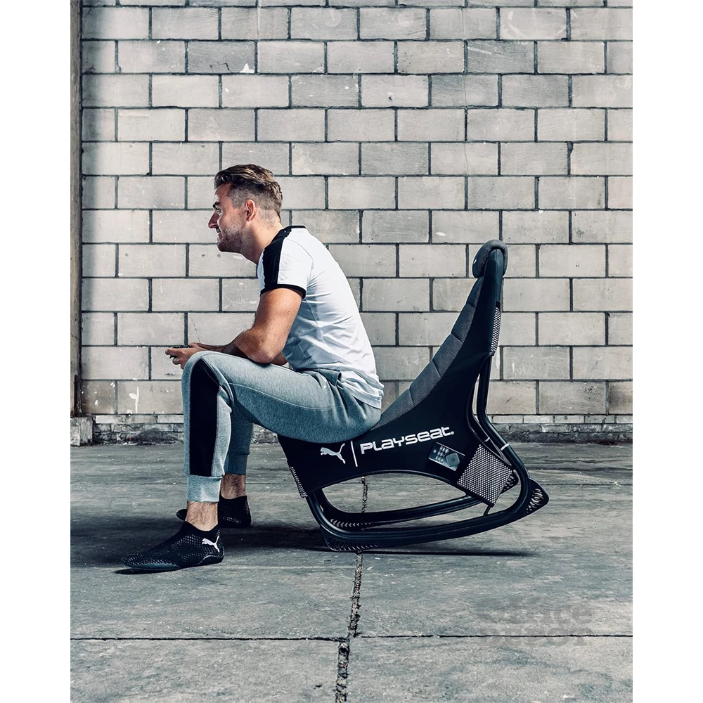 Playseat PUMA Active fekete játékülés