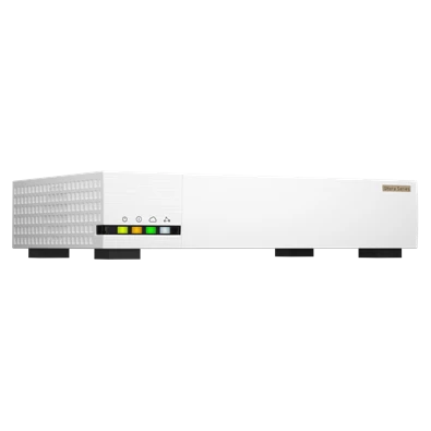 QNAP QHora-322 6x2.5GbE LAN 2x10GbE LAN port SD-WAN Router QNAP QHora-322 6x2.5GbE LAN 2x10GbE LAN port SD-WAN Router