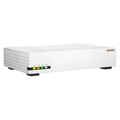 QNAP QHora-322 6x2.5GbE LAN 2x10GbE LAN port SD-WAN Router QNAP QHora-322 6x2.5GbE LAN 2x10GbE LAN port SD-WAN Router