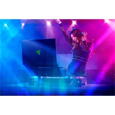 RAZER Blade 18 K9-NT laptop (18"QHD+/Intel i9-13950HX/32GB/1TB/RTX 4070/Win11)-fekete RAZER Blade 18 K9-NT laptop (18"QHD+/Intel i9-13950HX/32GB/1TB/RTX 4070/Win11)-fekete