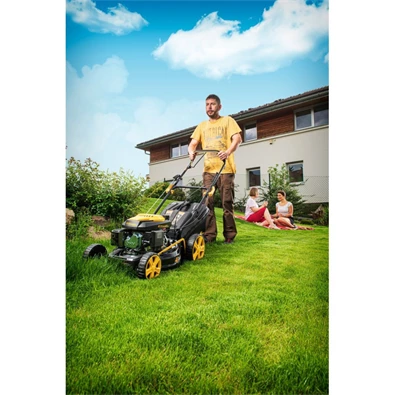 Riwall RPM 4735 önjárós benzinmotoros fűnyíró Riwall RPM 4735 önjárós benzinmotoros fűnyíró