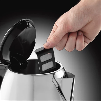 Russell Hobbs 23930-70 Victory 1,7L-es ezüst vízforraló Russell Hobbs 23930-70 Victory 1,7L-es ezüst vízforraló