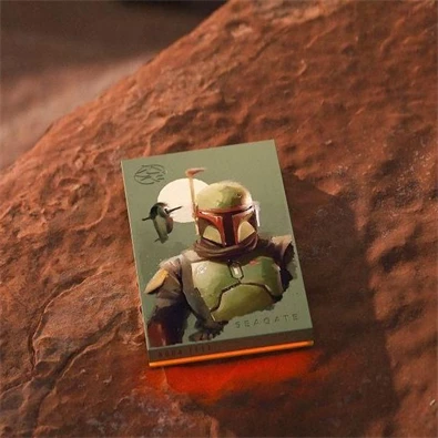 SEAGATE FireCuda Star Wars Boba Fett 2,5" 2TB USB 3.0 külső winchester SEAGATE FireCuda Star Wars Boba Fett 2,5" 2TB USB 3.0 külső winchester