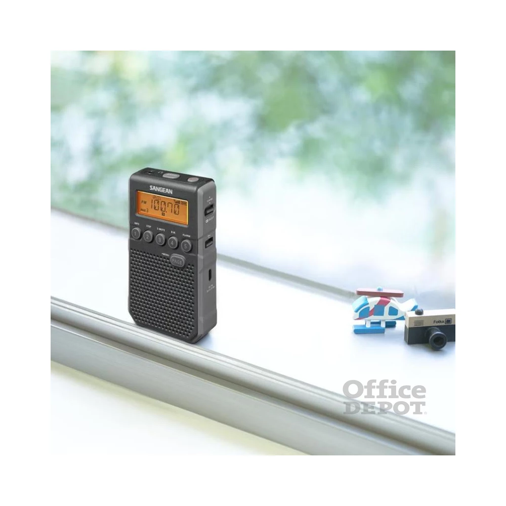 Sangean DT-800 digitális szintézeres FM-RDS hangszórós fekete zsebrádió