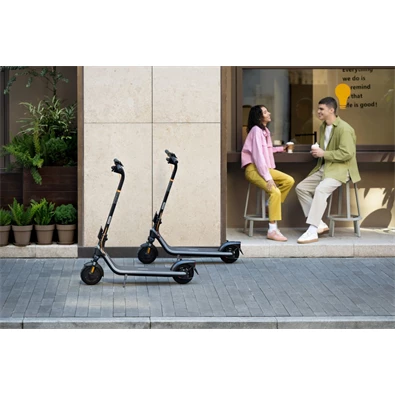 Segway Ninebot KickScooter E2 Plus E II elektromos roller Segway Ninebot KickScooter E2 Plus E II elektromos roller