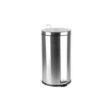 Szemetes, fém, pedálos, kivehető műa. vödörrel 30l Szemetes, fém, pedálos, kivehető műa. vödörrel 30l