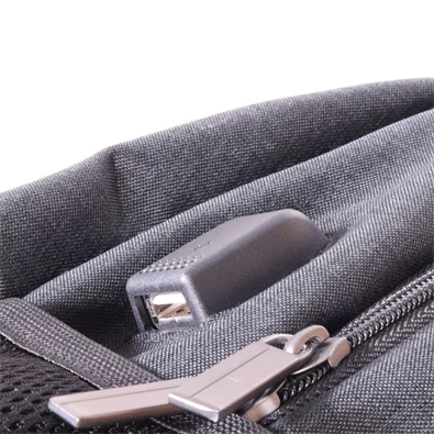 TOO 15,6" USB portos szürke hátizsák TOO 15,6" USB portos szürke hátizsák