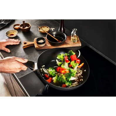 Tefal G2557572 Unlimited 22cm-es alumínium multi serpenyő Tefal G2557572 Unlimited 22cm-es alumínium multi serpenyő