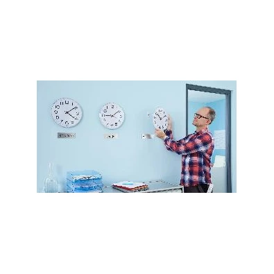 Tesa érzékeny felületekhez 2x1kg, állítható öntapadós akasztószög Tesa érzékeny felületekhez 2x1kg, állítható öntapadós akasztószög