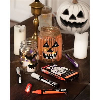 Uni Chalk NI PWE-5M Halloween 4db-os folyékony krétafilc készlet (fehér, fekete, fl narancs, lila)