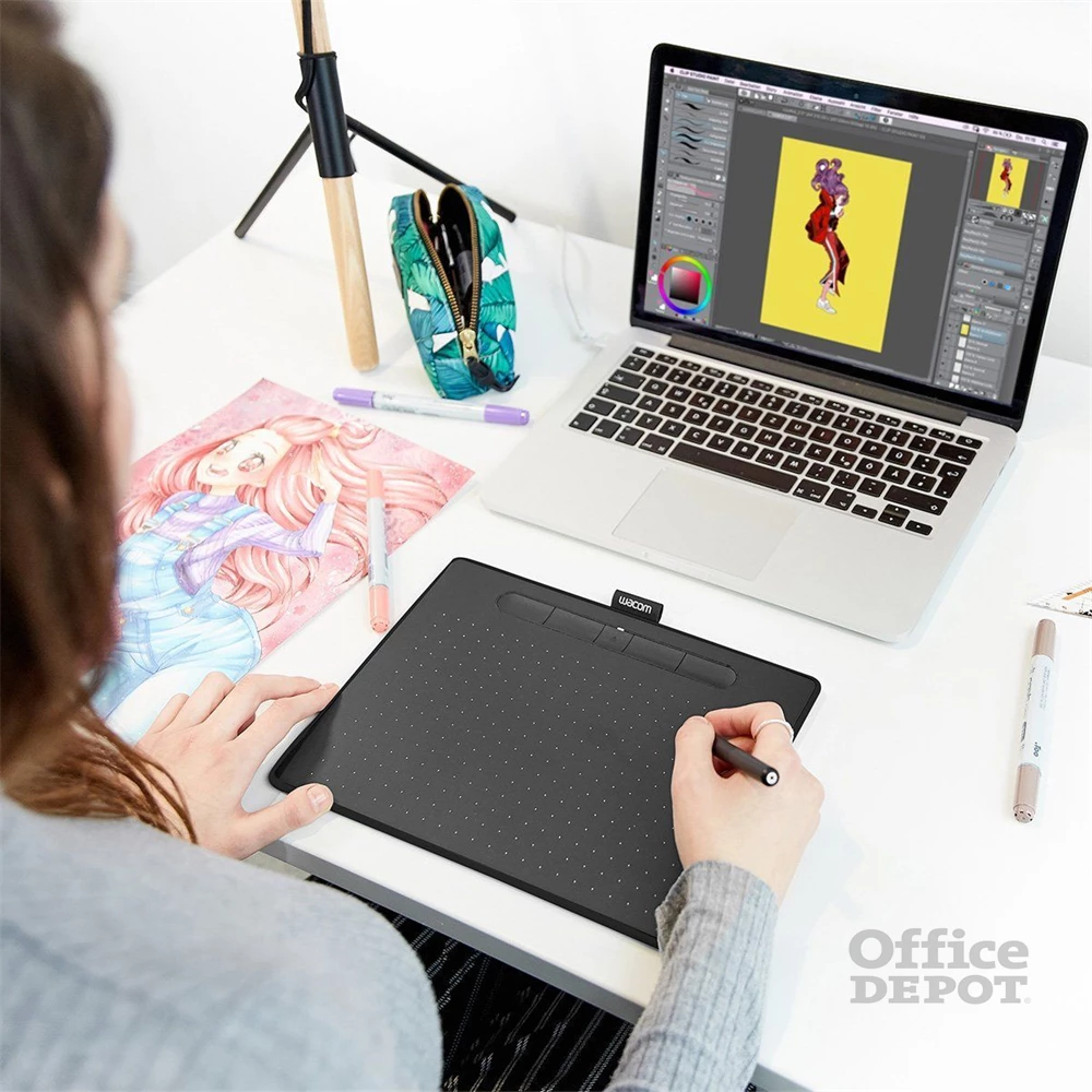 Wacom CTL-6100WLK-N Intuos M fekete Bluetooth digitális rajztábla