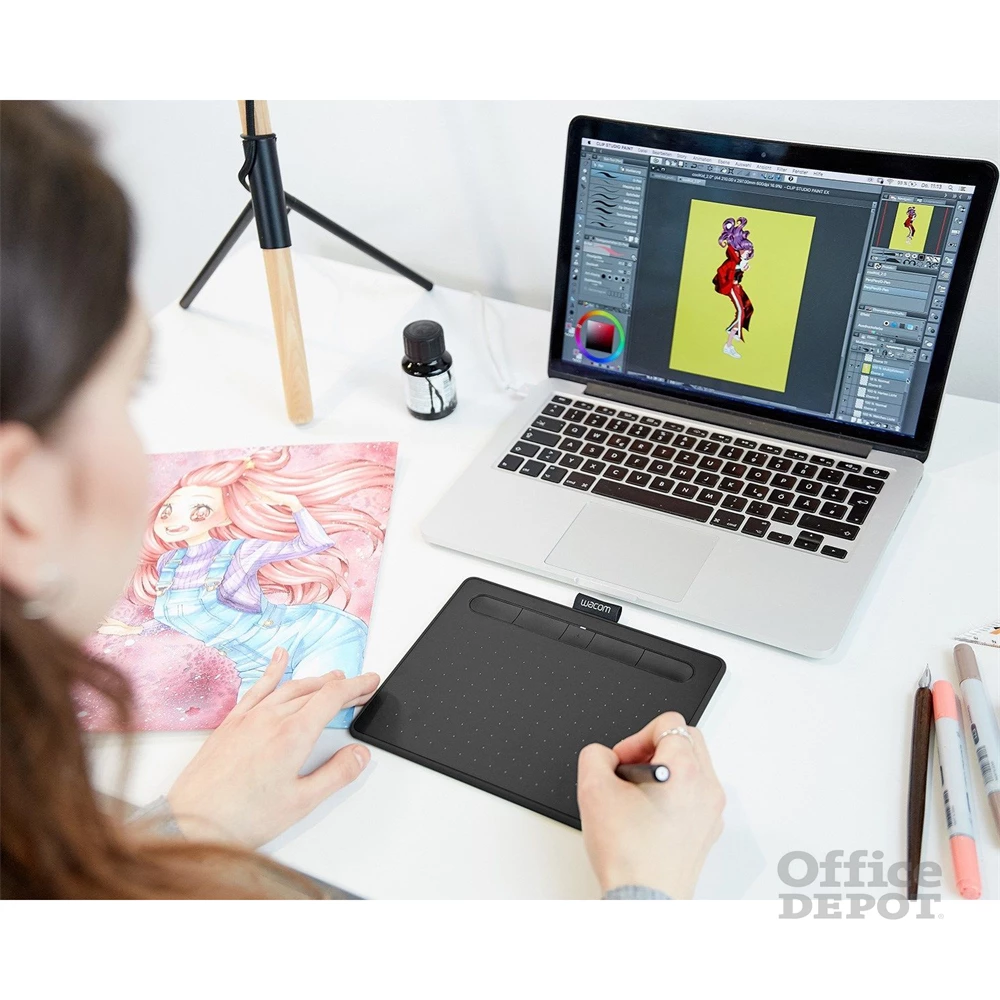 Wacom CTL-4100WLK-N Intuos S fekete Bluetooth digitális rajztábla