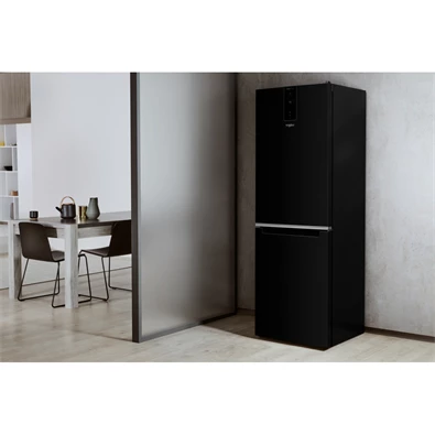 Whirlpool W7 821O K fekete, alulfagyasztós, Hűtő:239L, Fagyasztó:104L, Total No frost hűtőszekrény