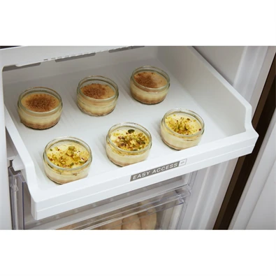 Whirlpool W7 821O K fekete, alulfagyasztós, Hűtő:239L, Fagyasztó:104L, Total No frost hűtőszekrény